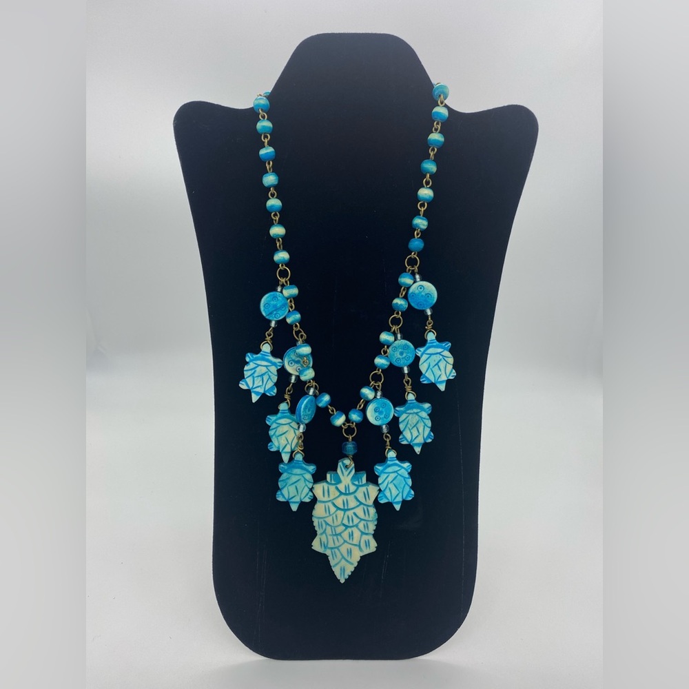 Blue and Cream Turtle Pendant Necklace